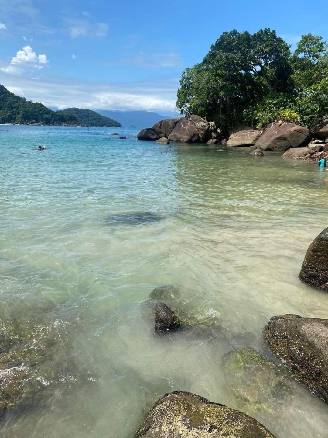 Apartamento Com Ar Cond. Na Praia Grande อูบาตูบา ภายนอก รูปภาพ
